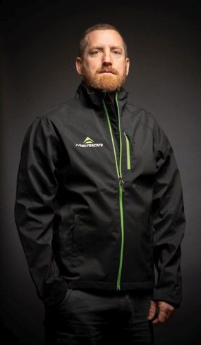 Dzseki MERIDA BRAND SOFTSHELL (VÍZ ÉS SZÉLÁLLÓ) 10000mm/H2O