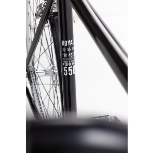 Csepel ROYAL 3* 28/550 22 FFI FEKETE YS768